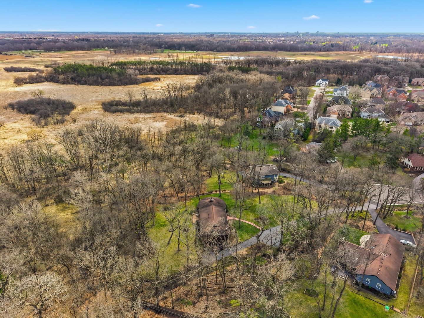 380 W Center Road