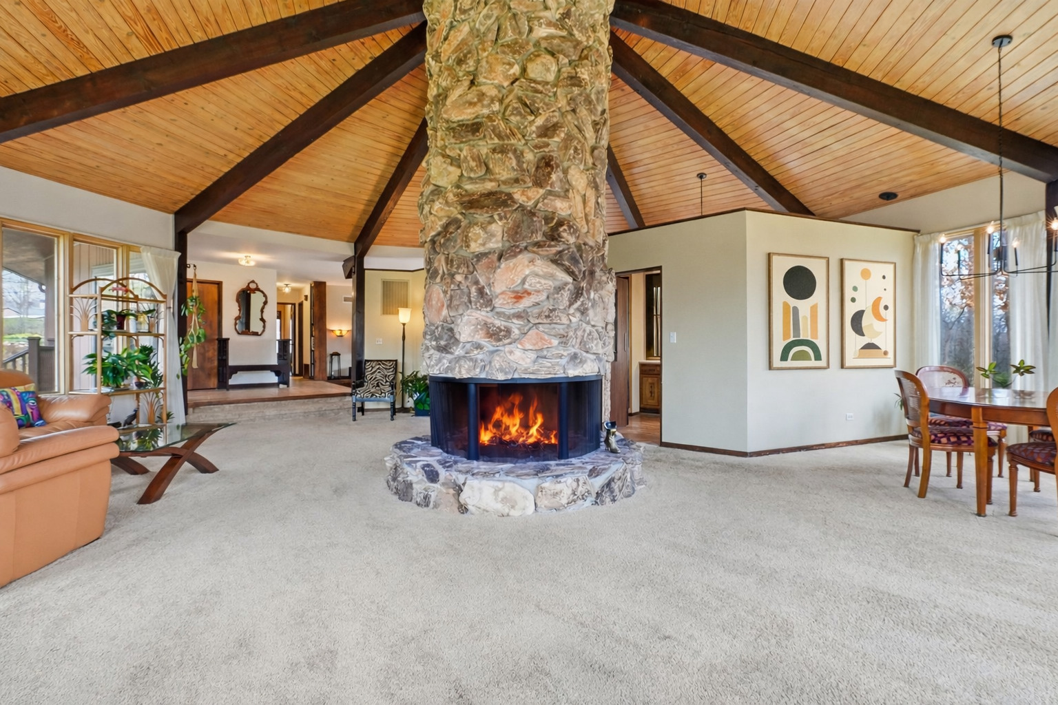 380 W Center Road