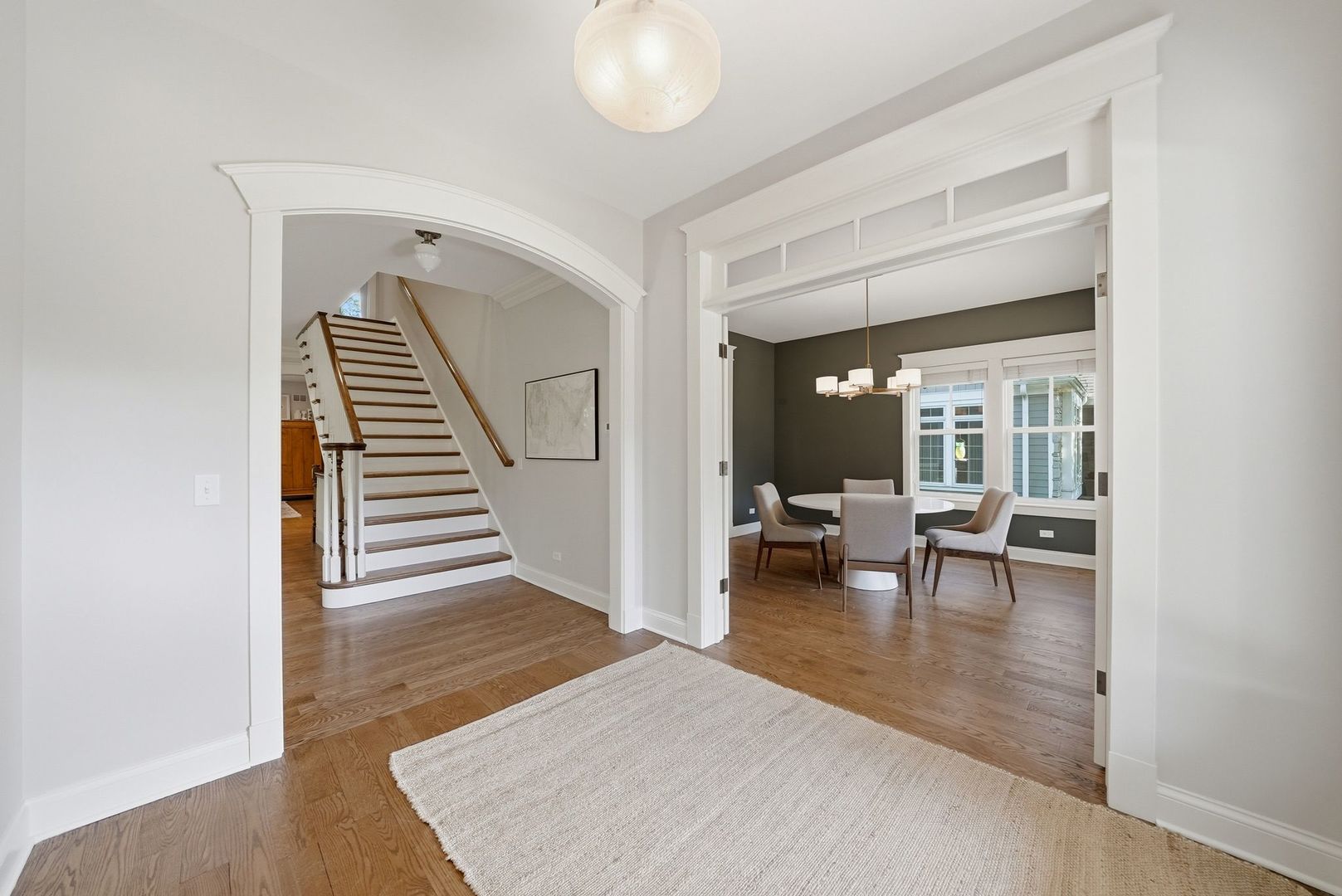 611 Prairie Avenue
