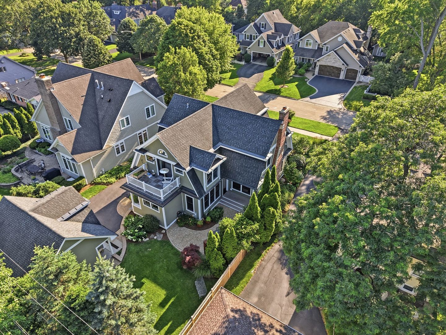 611 Prairie Avenue