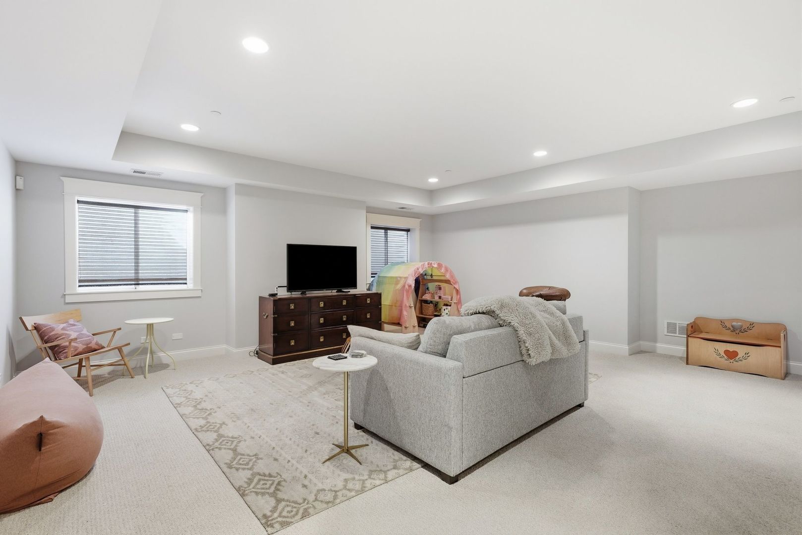 611 Prairie Avenue