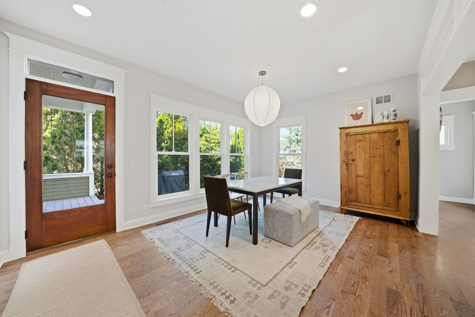 611 Prairie Avenue