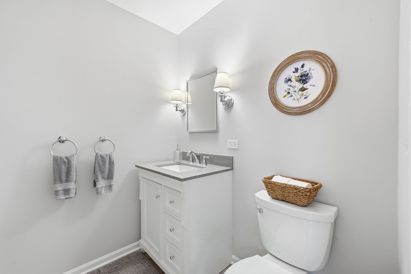 1112 Regency Lane
