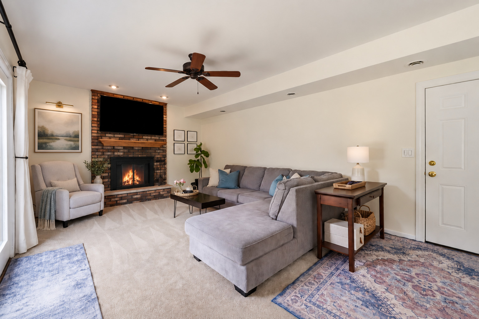1112 Regency Lane