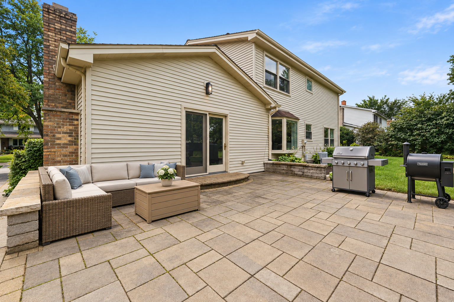 1112 Regency Lane