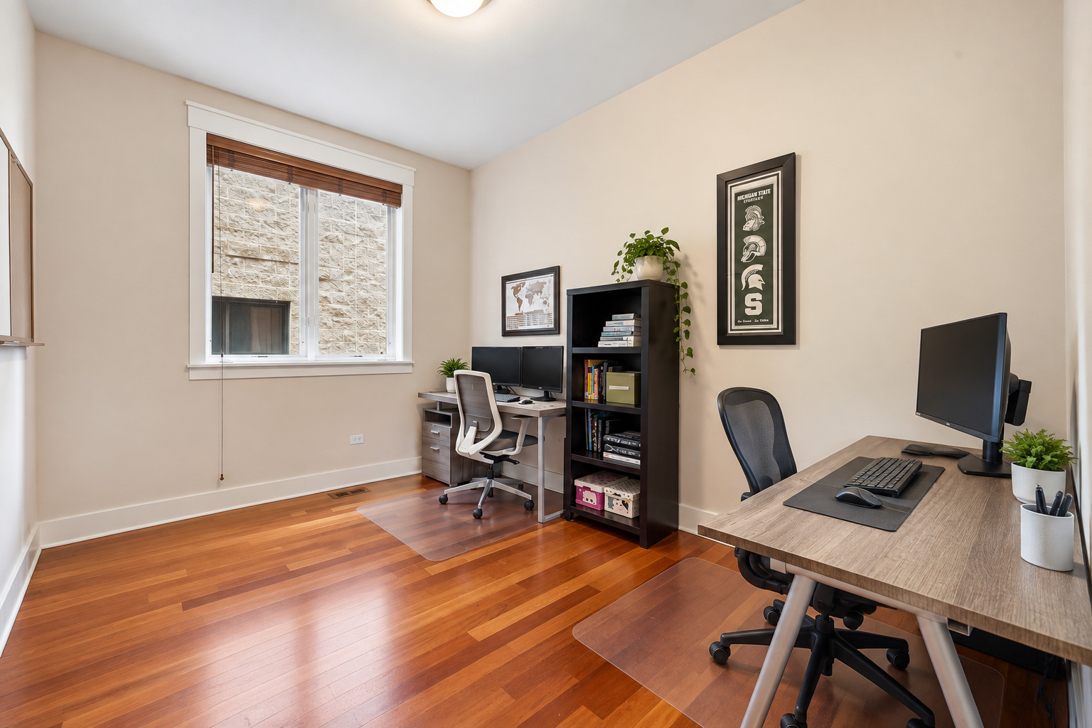 639 W Briar Place Unit: 3E