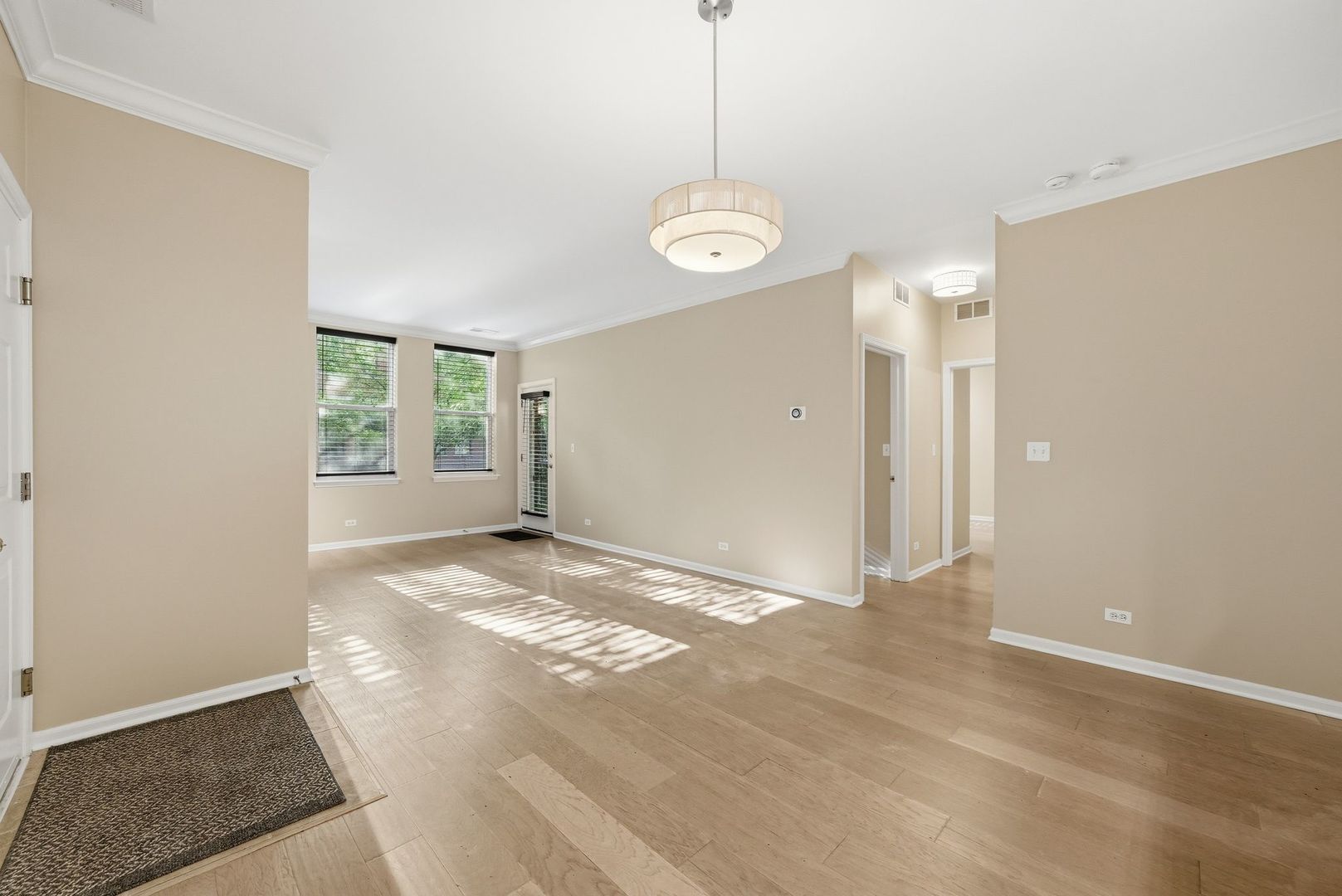 1225 N ORLEANS Street Unit: 602
