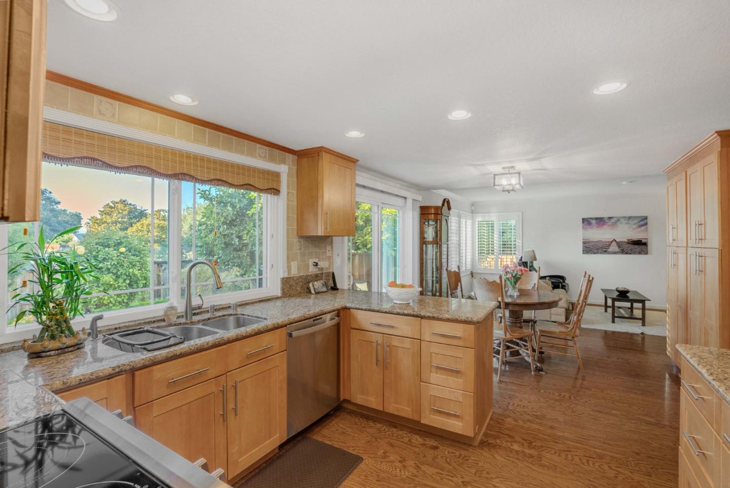 1229 Montmorency Drive