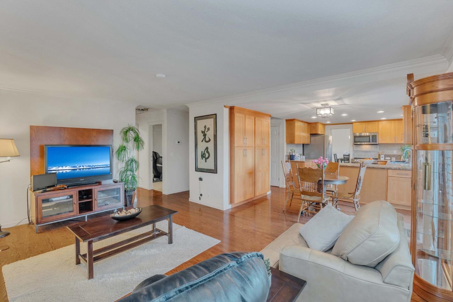1229 Montmorency Drive