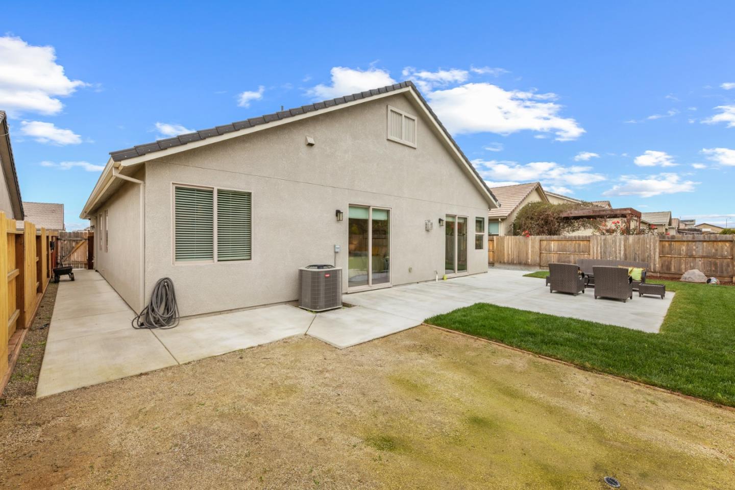 1605 Goldenstar Court