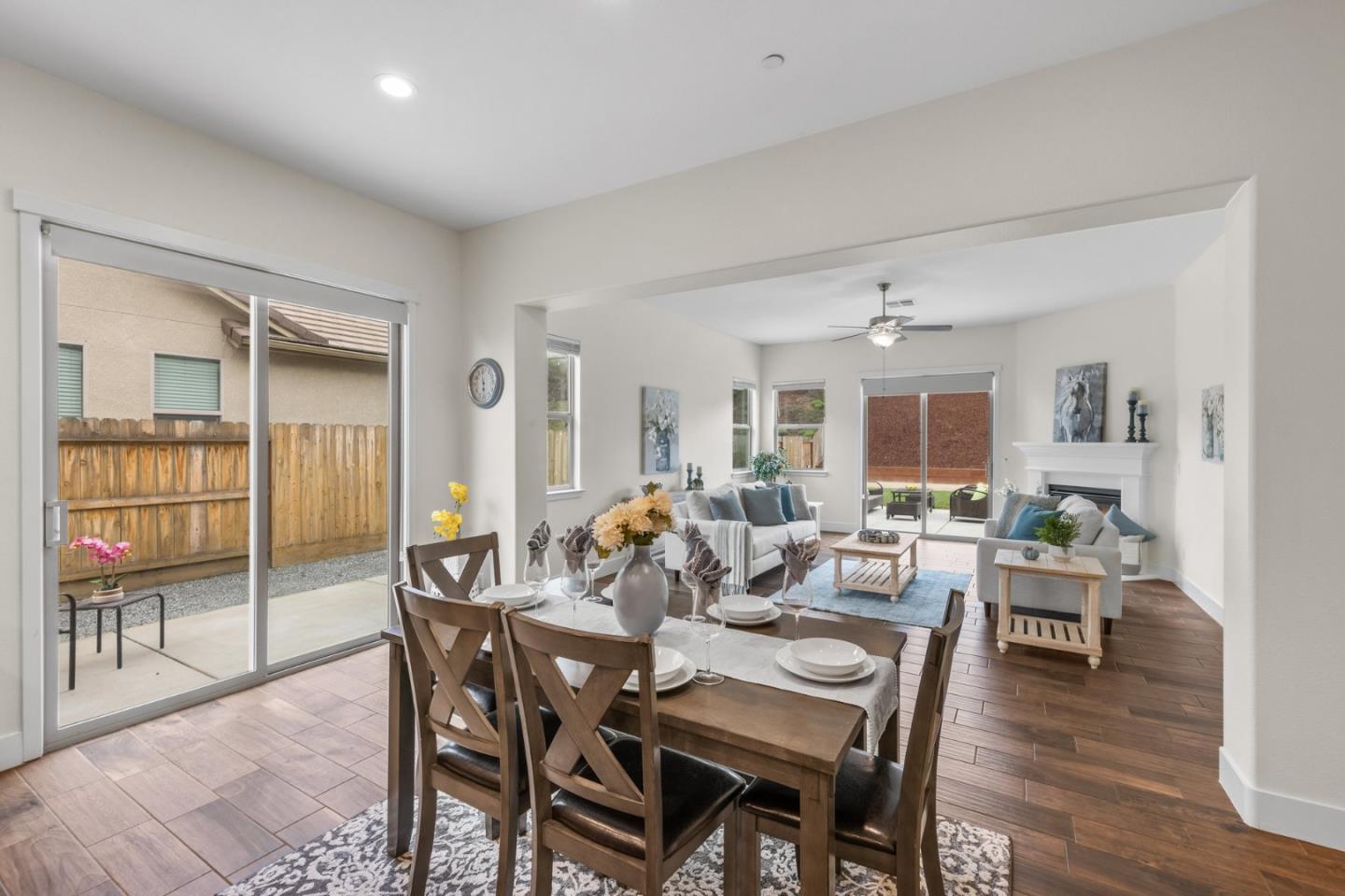 1605 Goldenstar Court