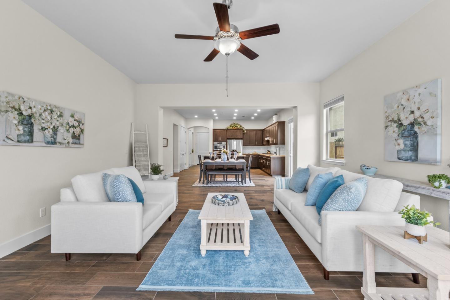 1605 Goldenstar Court