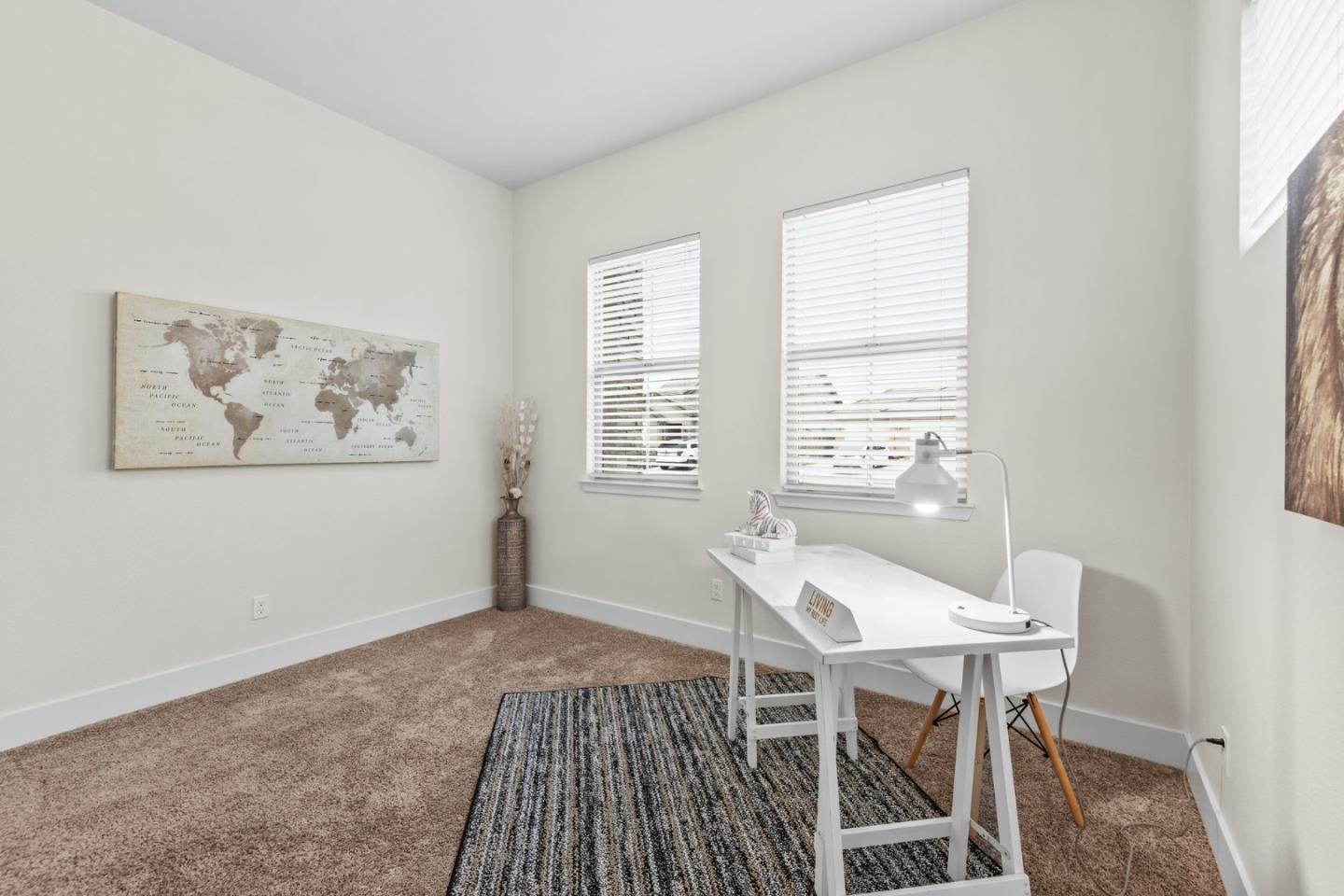 1605 Goldenstar Court