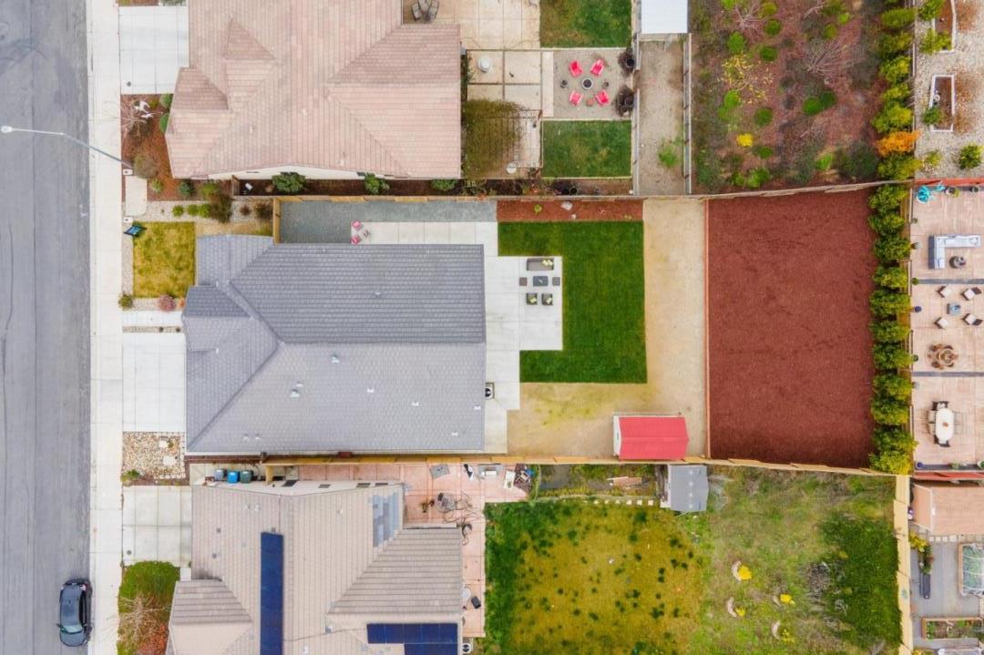 1605 Goldenstar Court