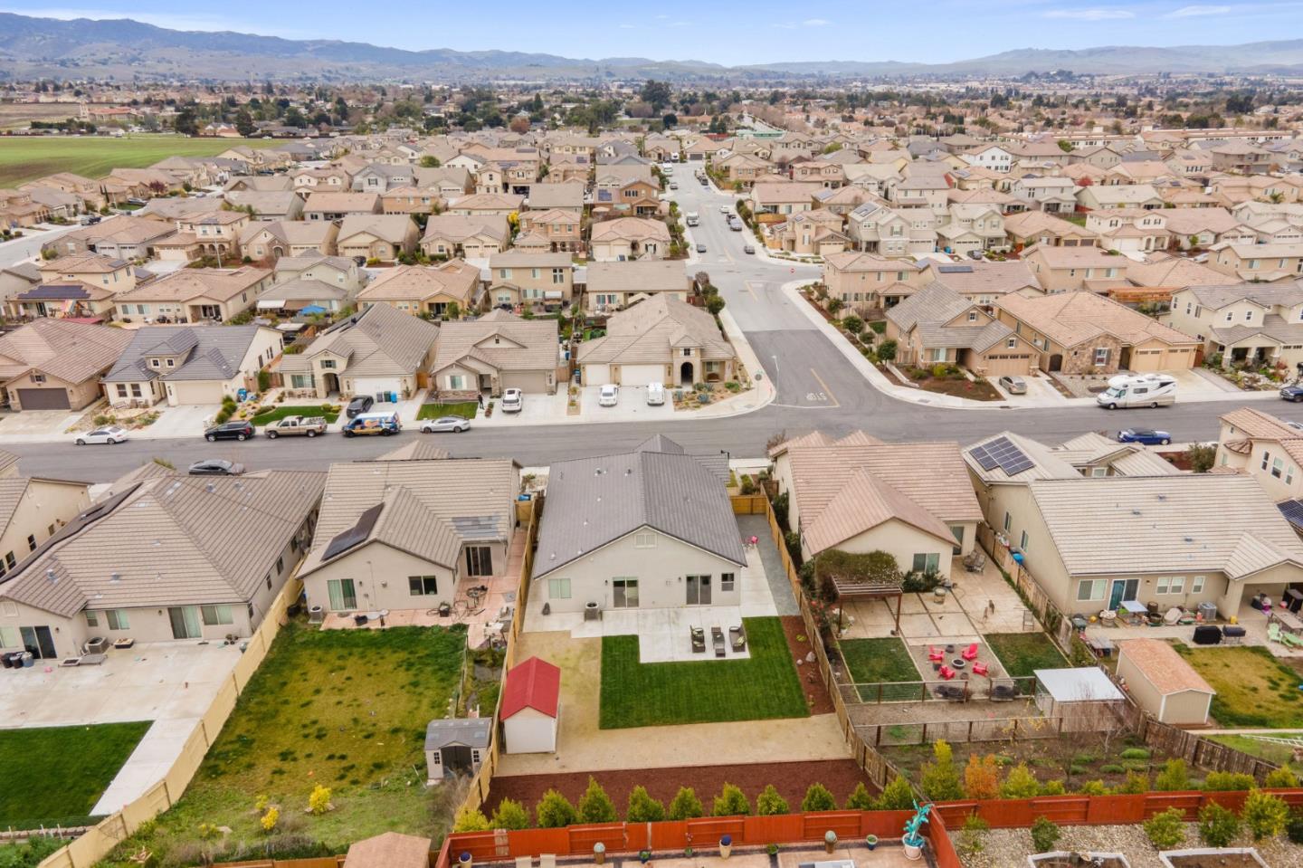 1605 Goldenstar Court