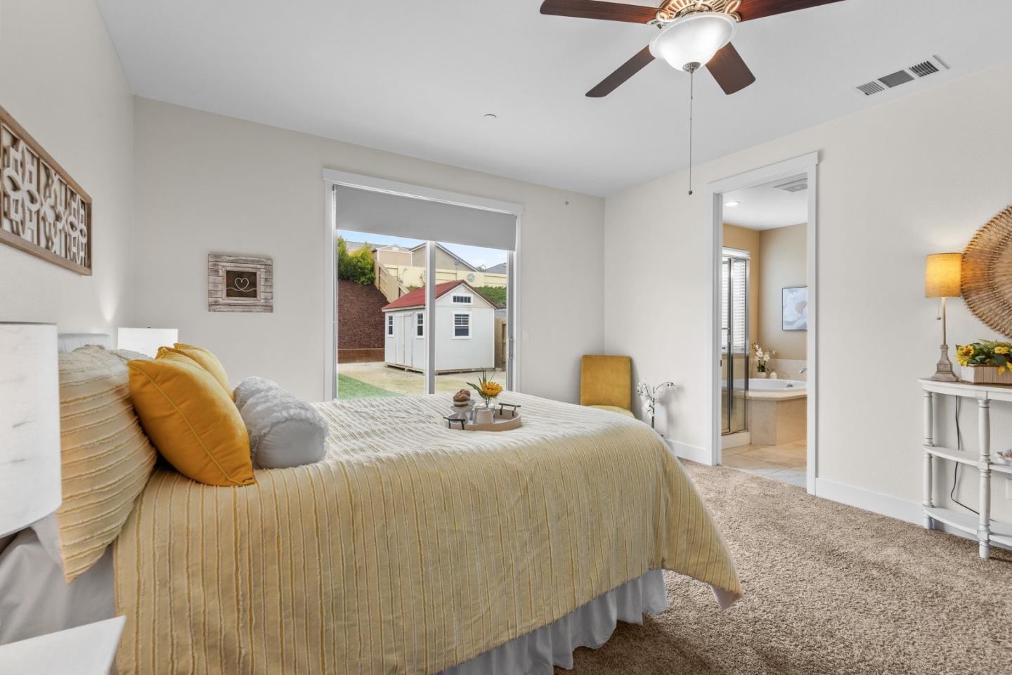 1605 Goldenstar Court