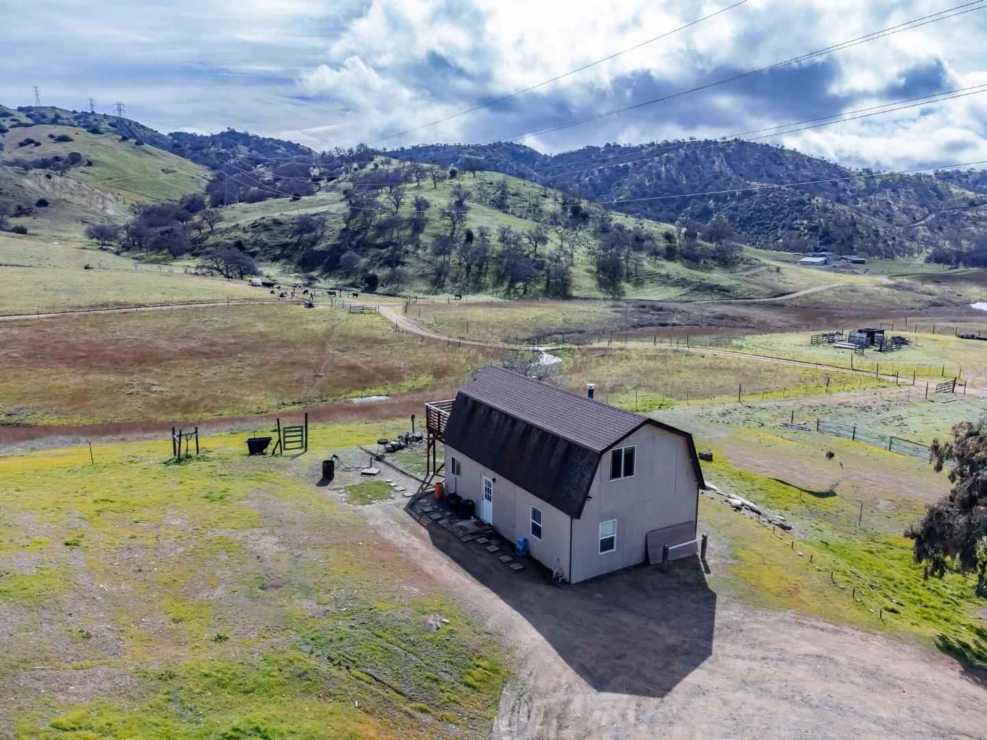 20094 Panoche RD