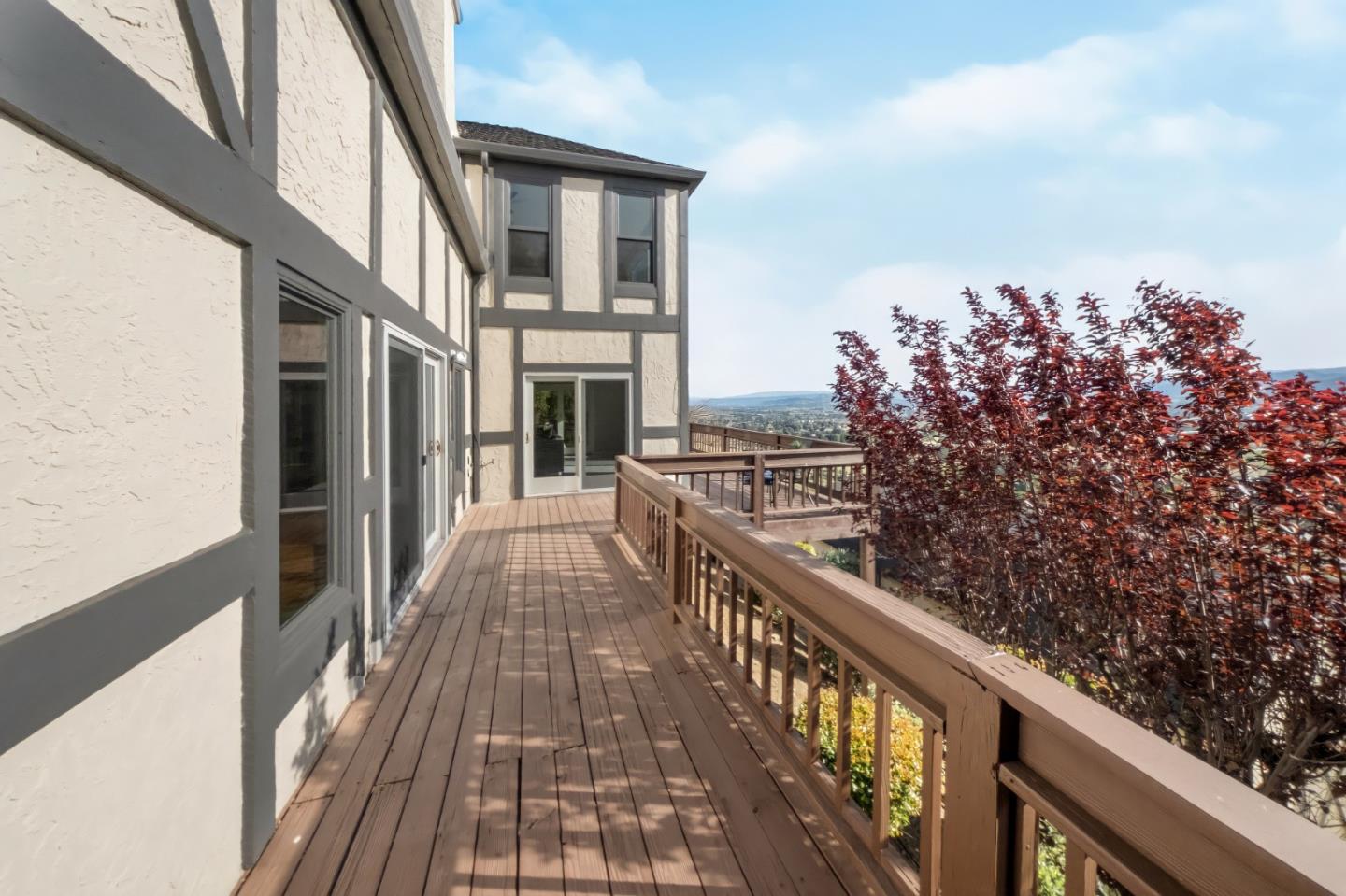 18070 Barnard RD