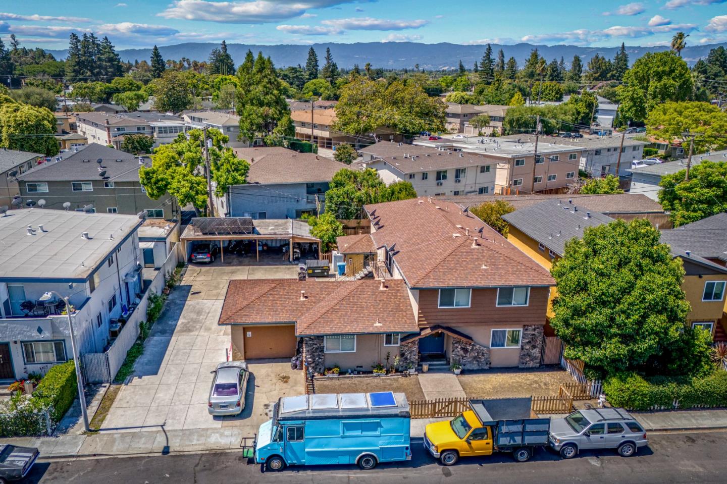 2134 Main ST