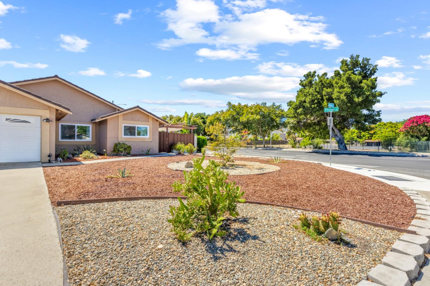 1807 Walker Court