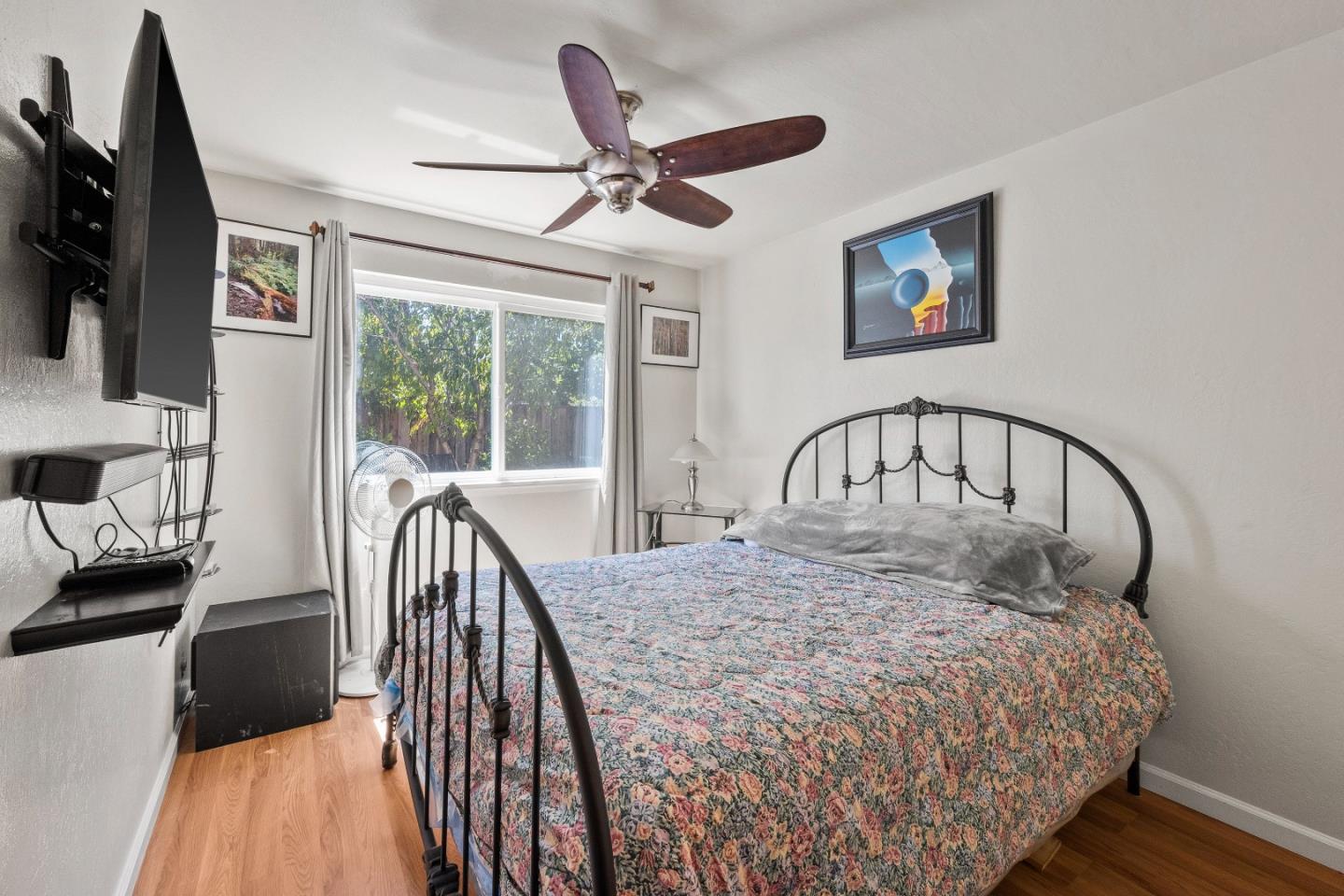 1807 Walker Court