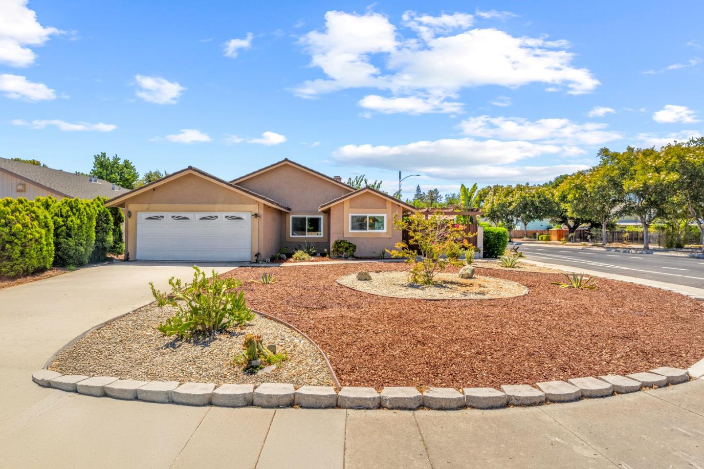 1807 Walker Court