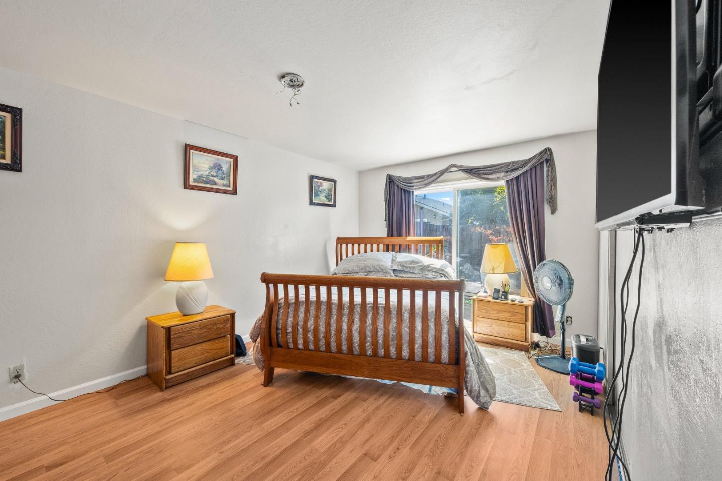 1807 Walker Court