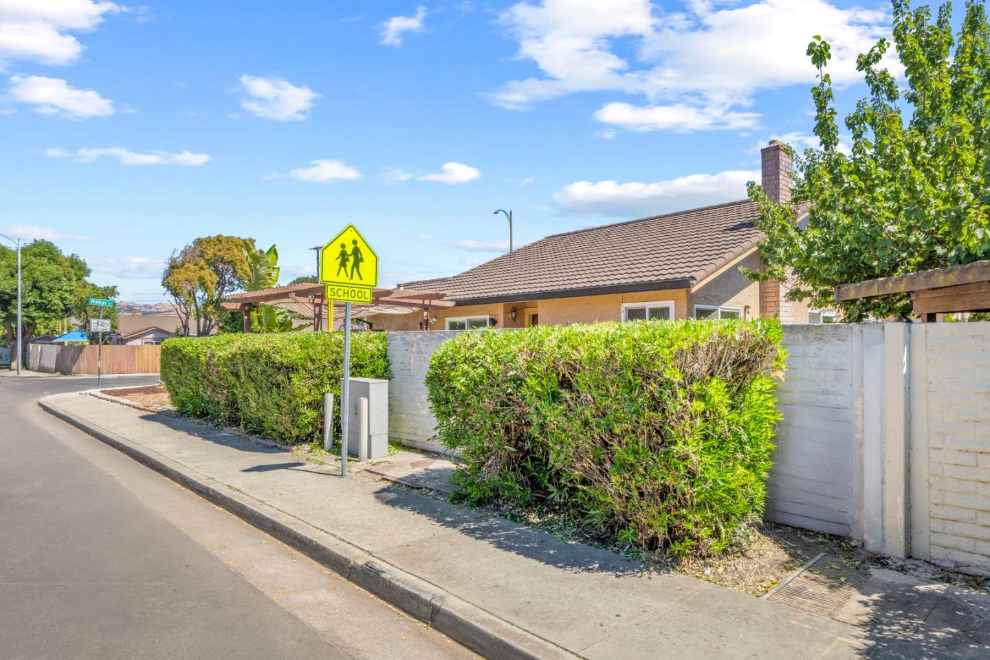 1807 Walker Court