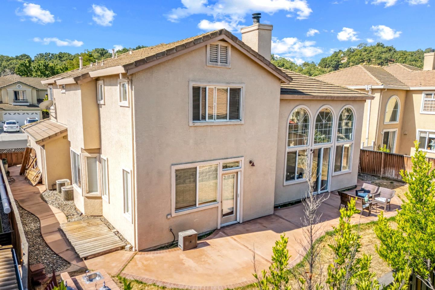1515 Dovetail Way