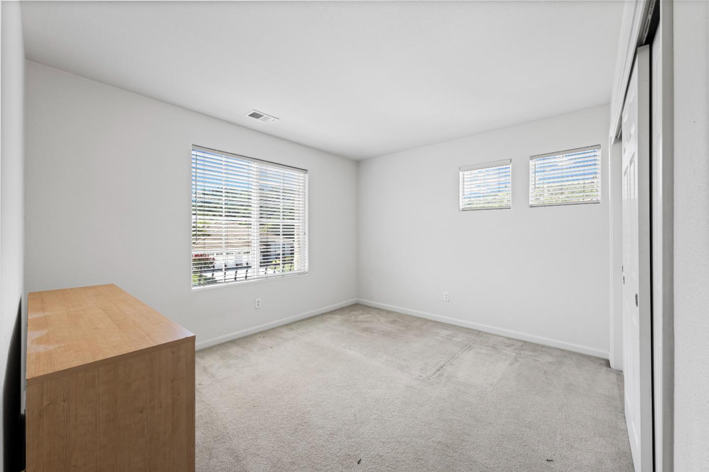 1515 Dovetail Way