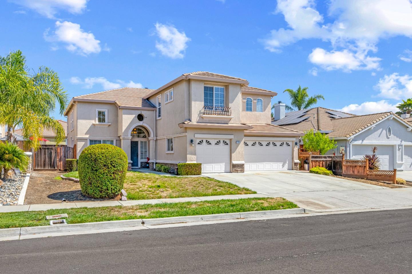 1515 Dovetail Way