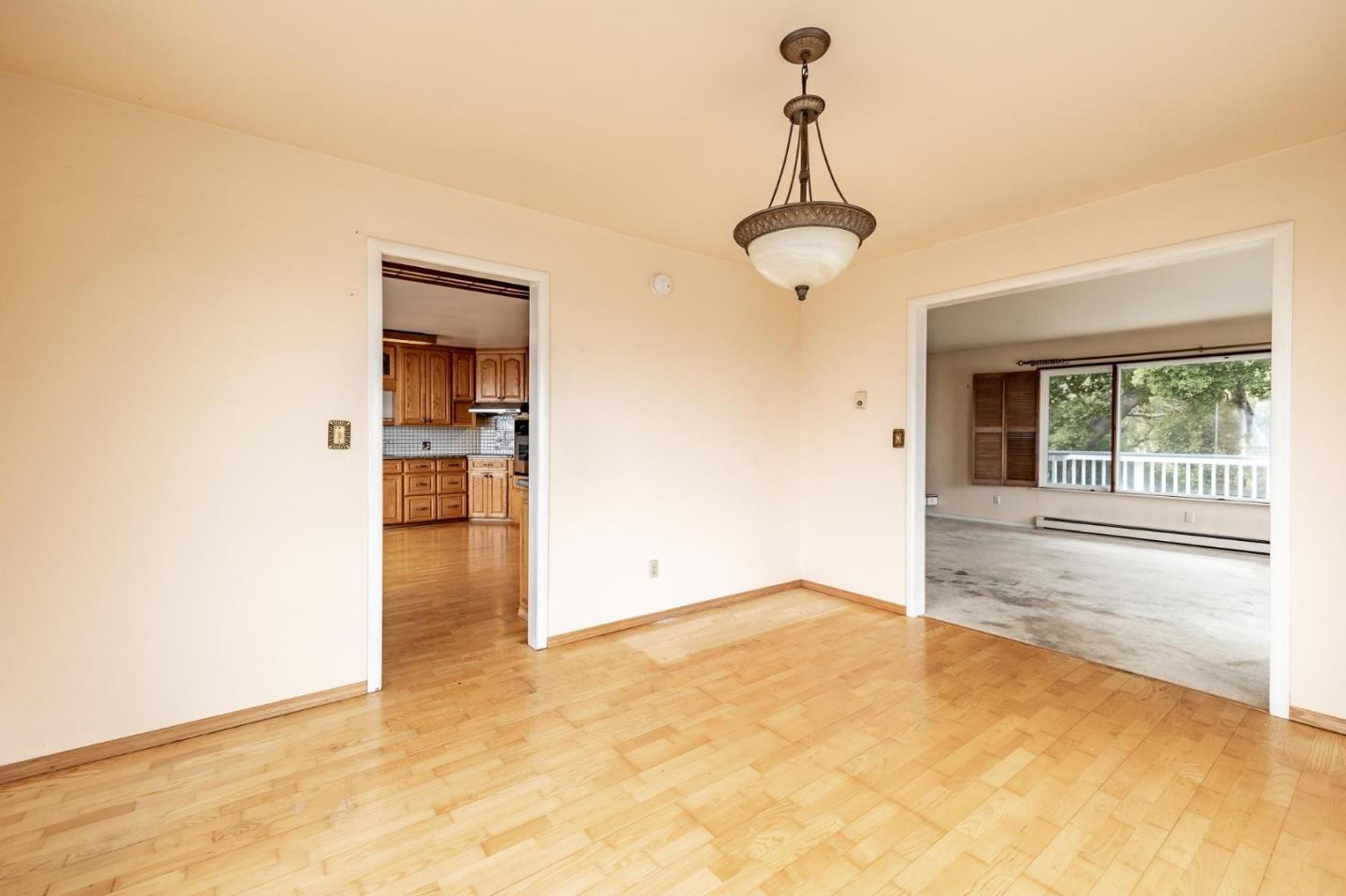 380 Hillside Road