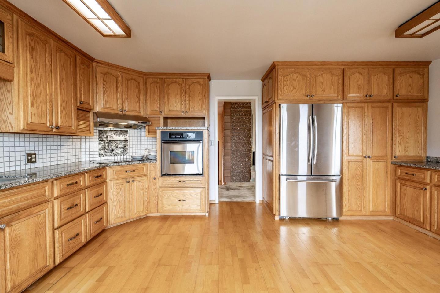 380 Hillside Road