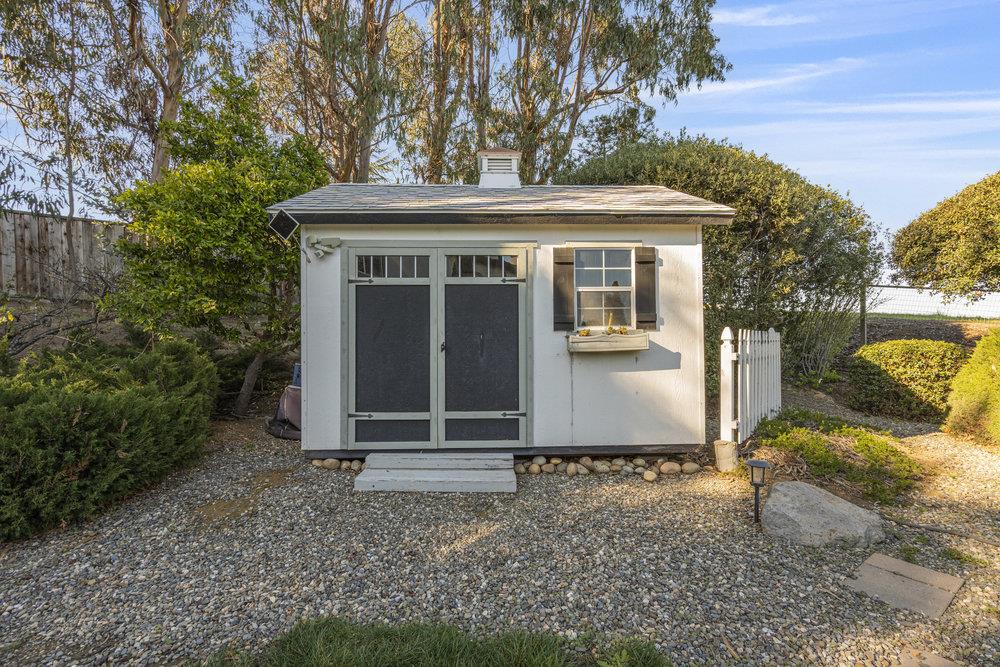 310 Via Vaquero Norte