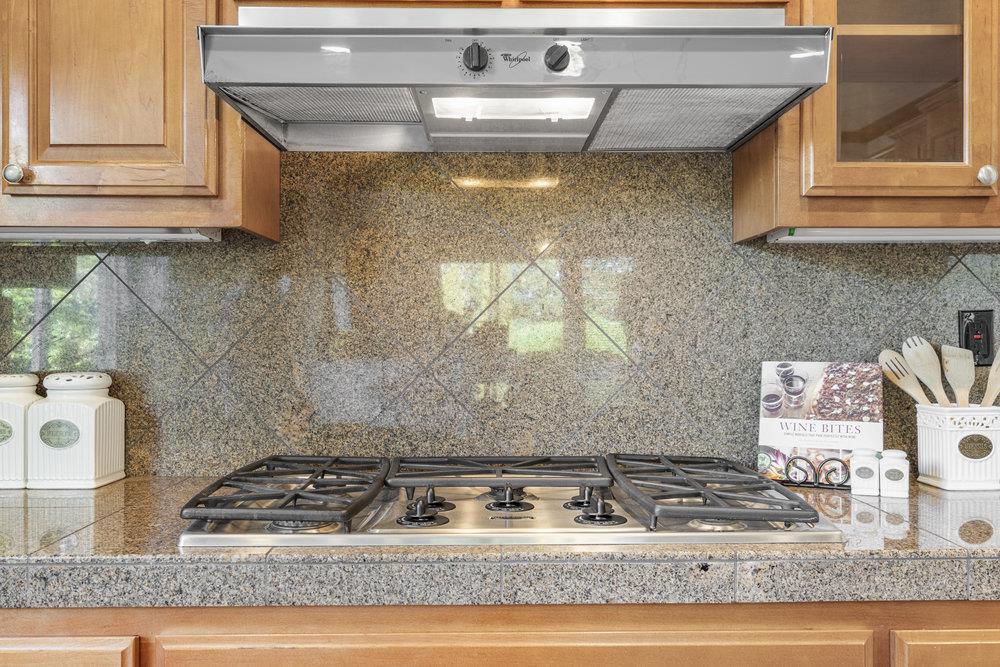 310 Via Vaquero Norte