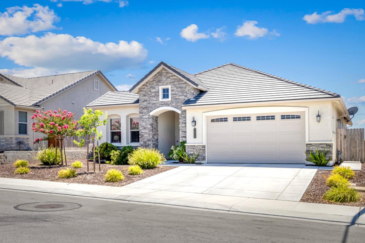 2011 Sage Drive