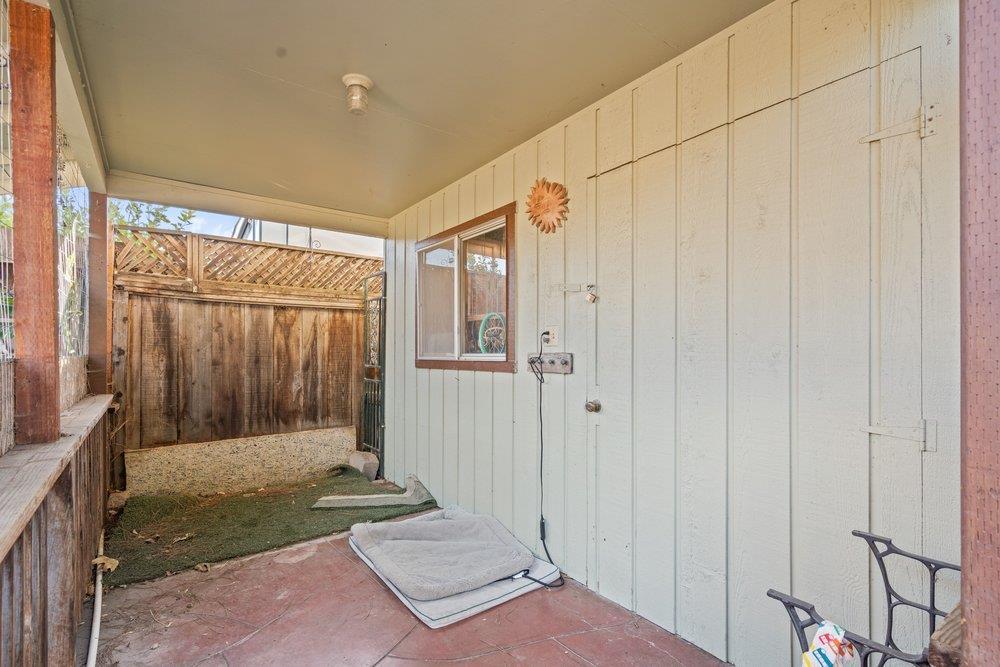 1234 Suiter Street