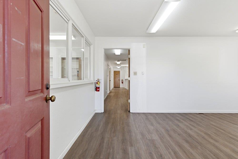 901 Sunset Drive 1