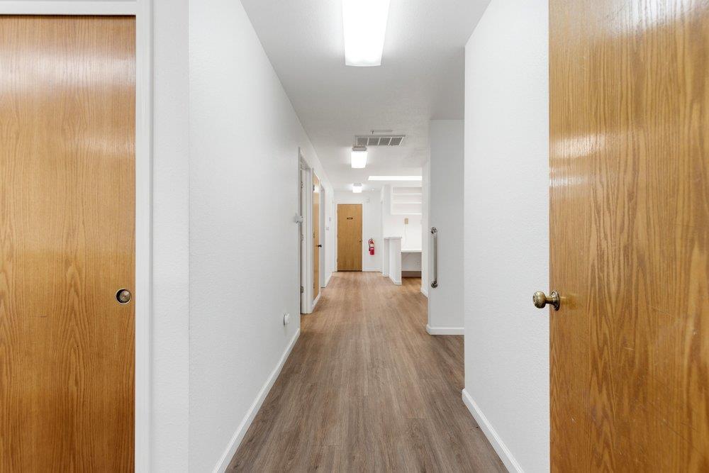 901 Sunset Drive 1