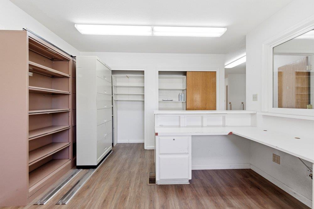 901 Sunset Drive 1