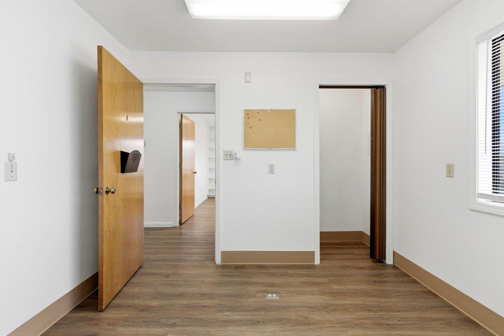 901 Sunset Drive 1