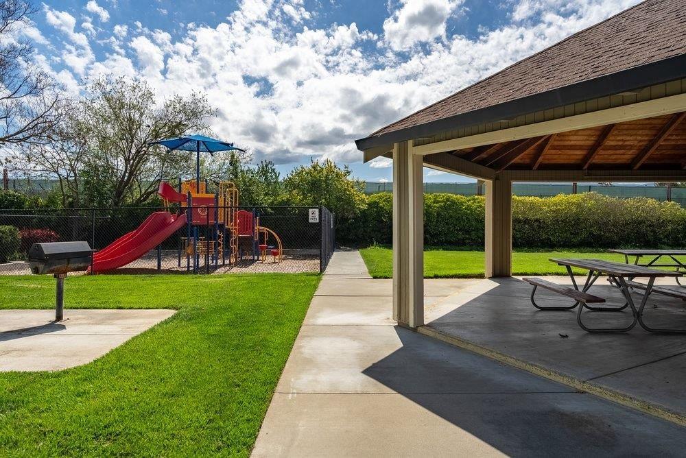 801 Nash Road B10