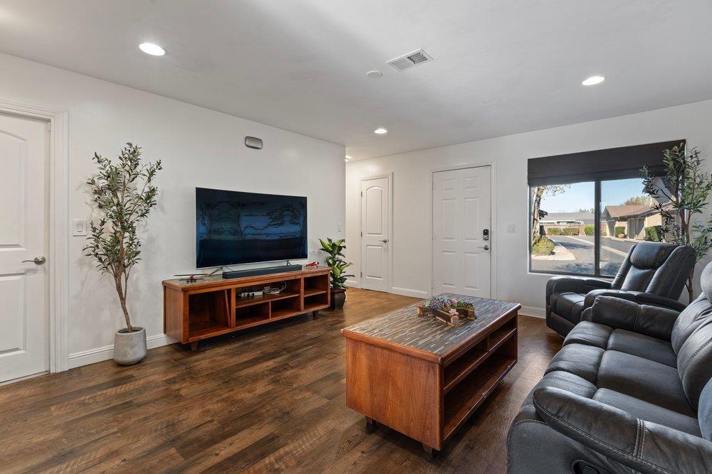801 Nash Road B10