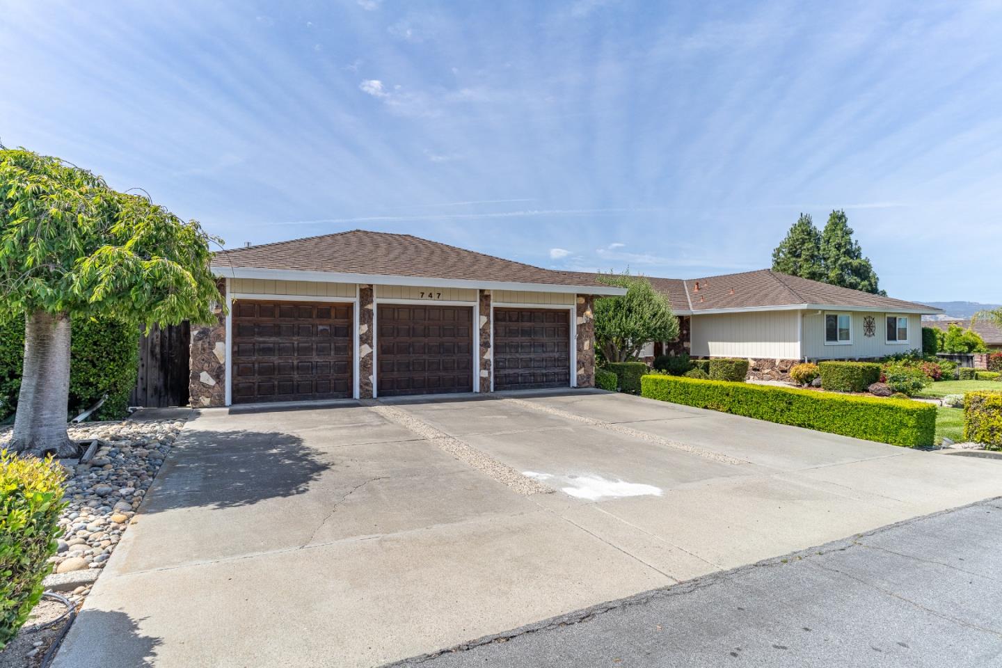 747 Ridgemark Drive