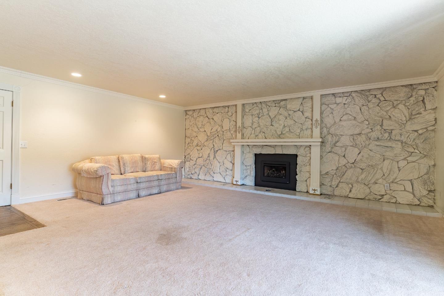 747 Ridgemark Drive