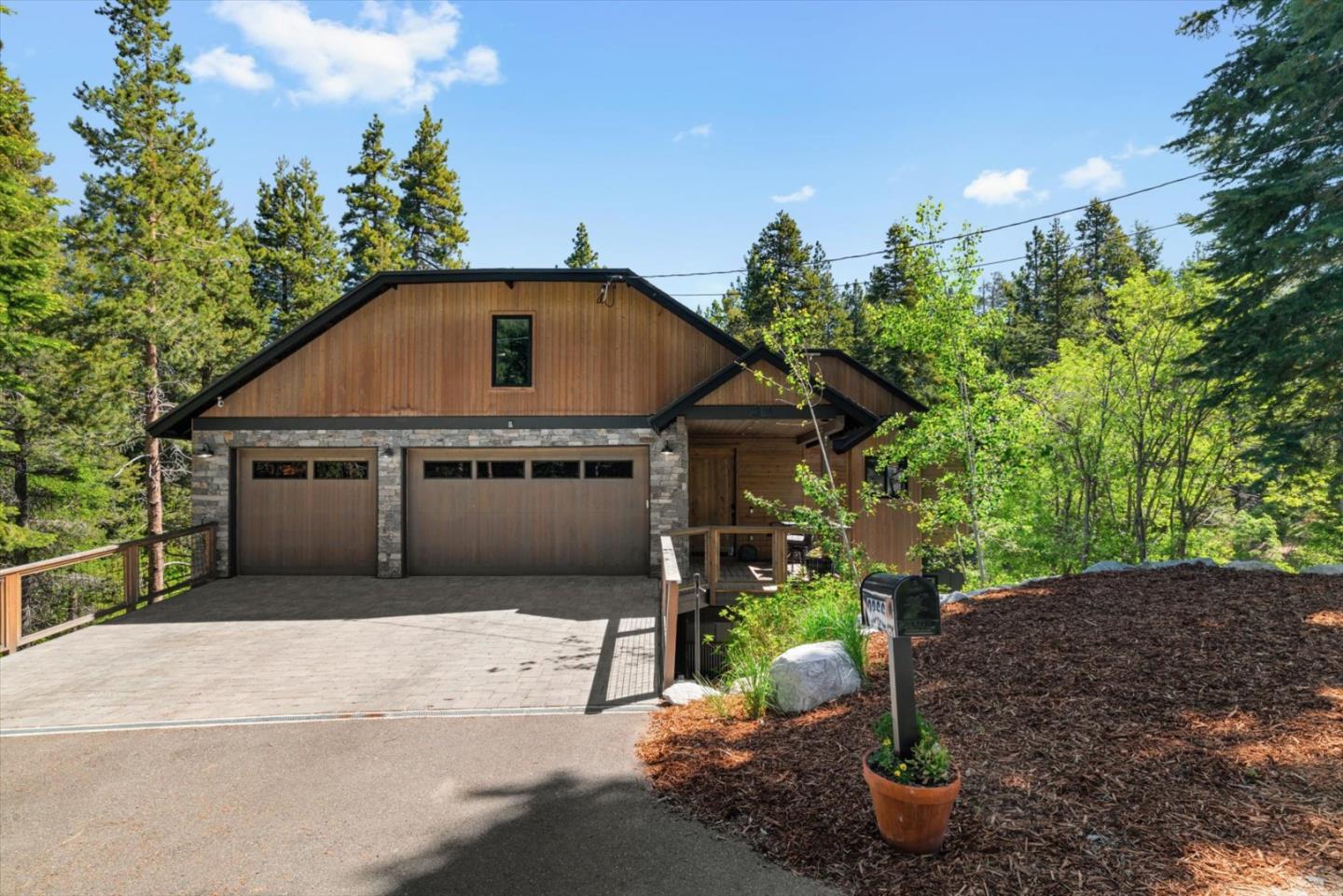2366 Highlands Drive