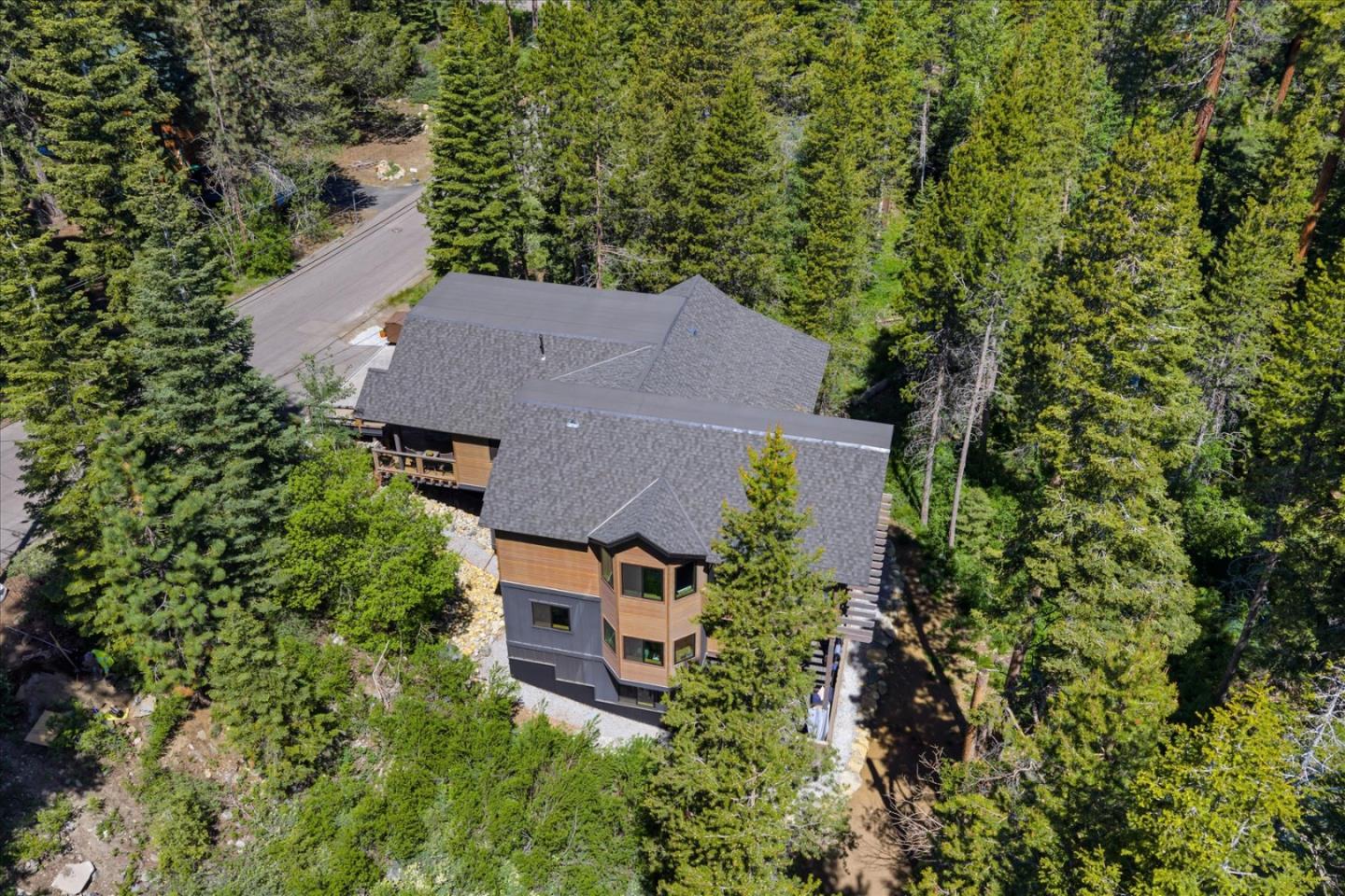 2366 Highlands Drive