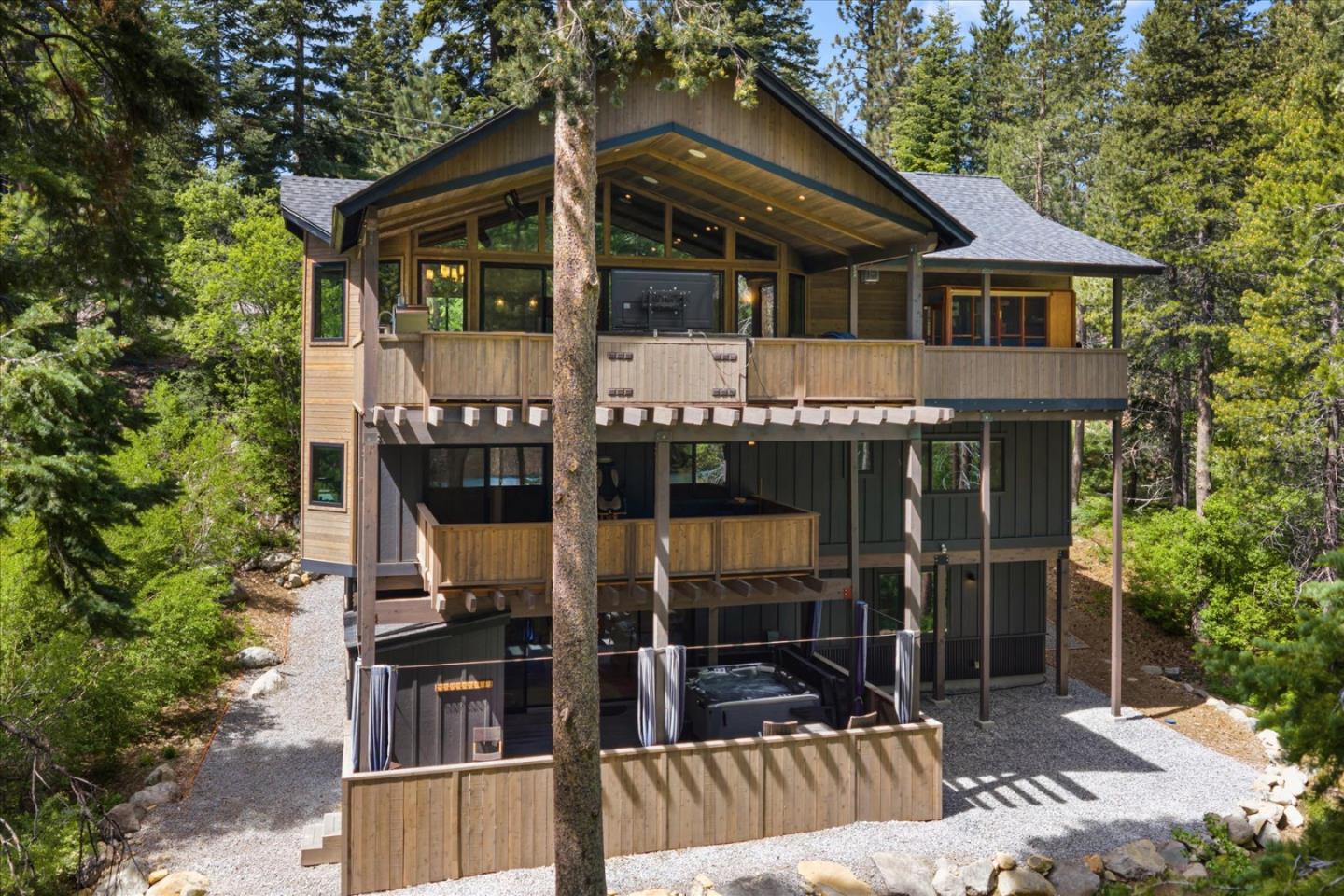 2366 Highlands Drive