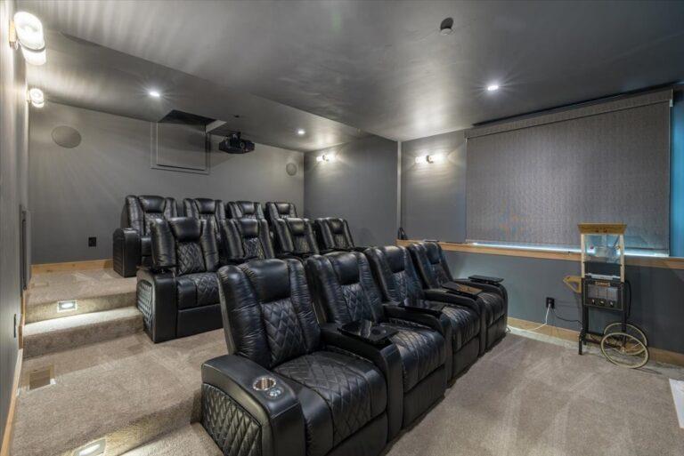 2366 Highlands Drive