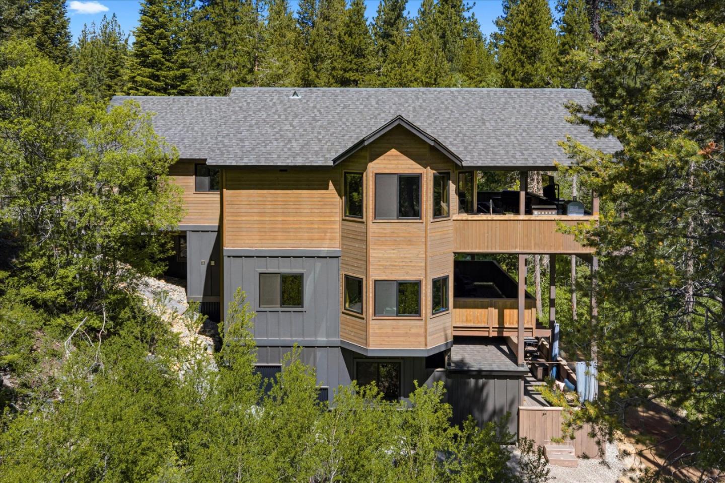 2366 Highlands Drive